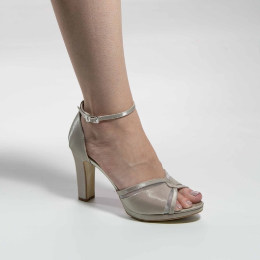 Scarpins Outlet Sandalias Por 129 Zattini Sandália Festa Elegance