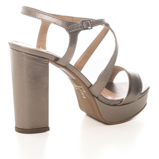 image_e6d9b7a1-46fd-412a-8829-91ca4fedda06