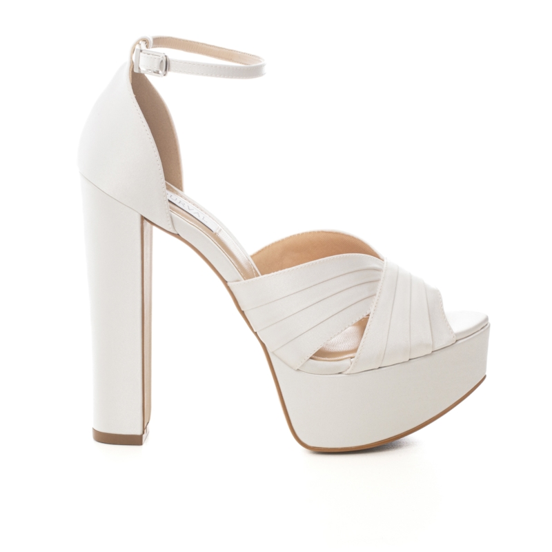 Sandália Noiva Camadas Off White Salto Super Alto - 279D.11644