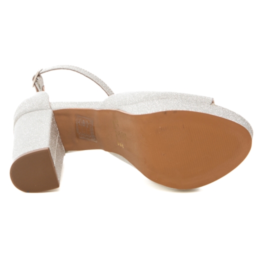 image_8a5e3ec8-a7f1-4dbf-b611-cd1d3ba6cd46