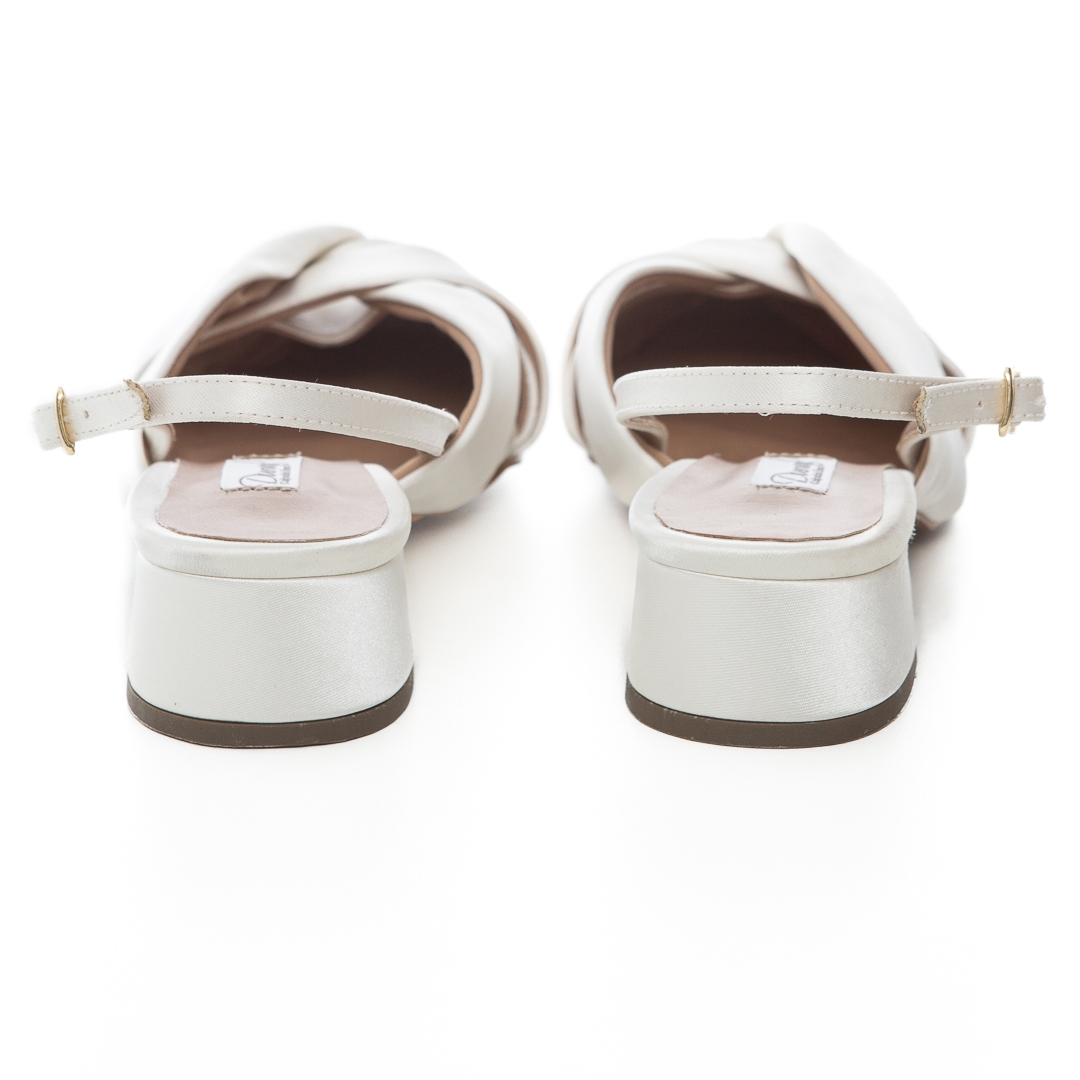 Sapatilha Chanel Noiva Nó Cetim Off White Confortável - NF901