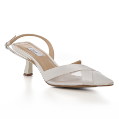 Scarpin Bico Fino Noiva Salto Baixo - 470D.11461