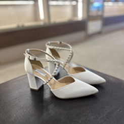 Scarpin Noiva Cetim Off White Tiras Perolas - 484D.11849